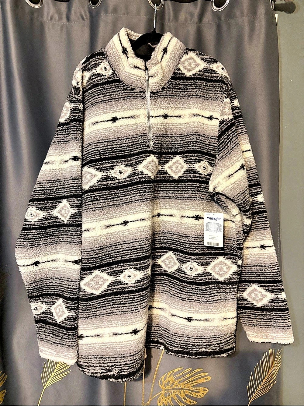 Wrangler Sherpa Quarter Zip Jacket Black & White XLT